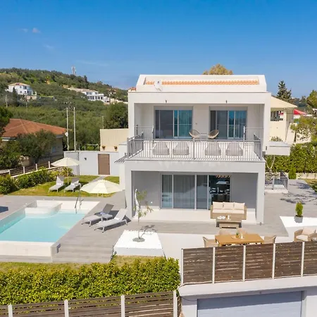 Villa Nick Art