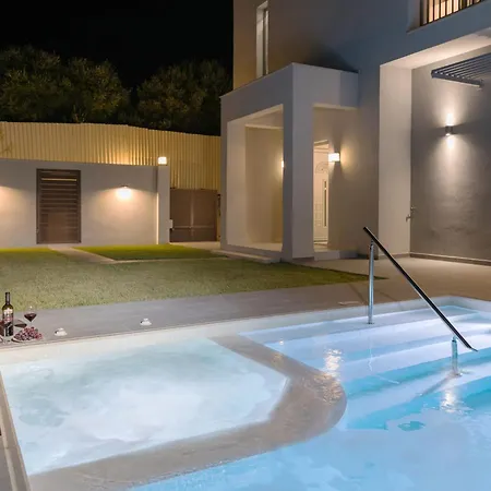 Nick Art Villa *